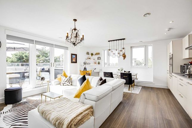 2 bed flat