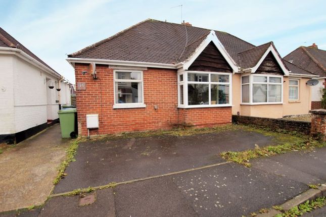 2 bedroom semi-detached bungalow for sale