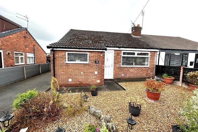 3 bedroom semi-detached bungalow for sale