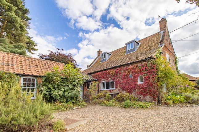 4 bed detached house