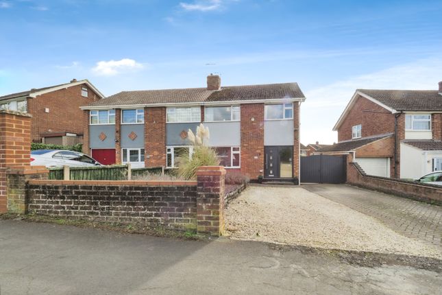 3 bed semi-detached house