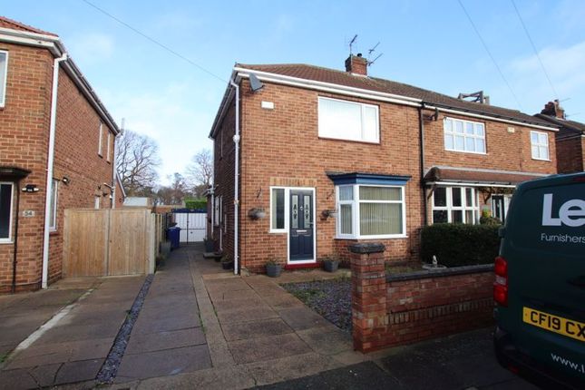 2 bedroom semi-detached house for sale