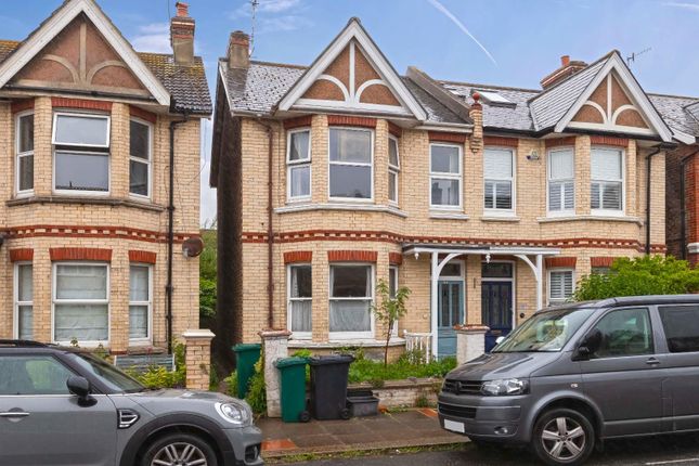 Worcester Villas, Hove 2 bed apartment for sale