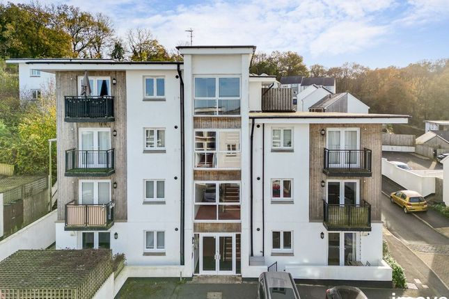 2 bed flat