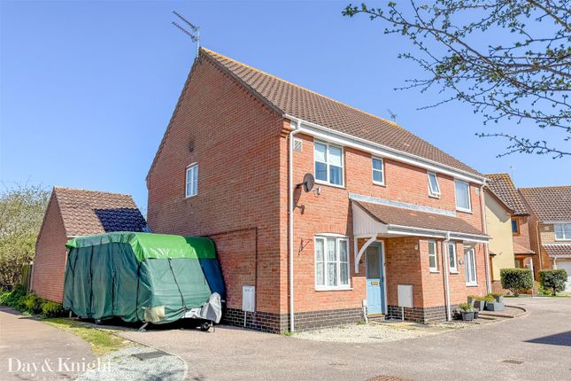 3 bed semi-detached house
