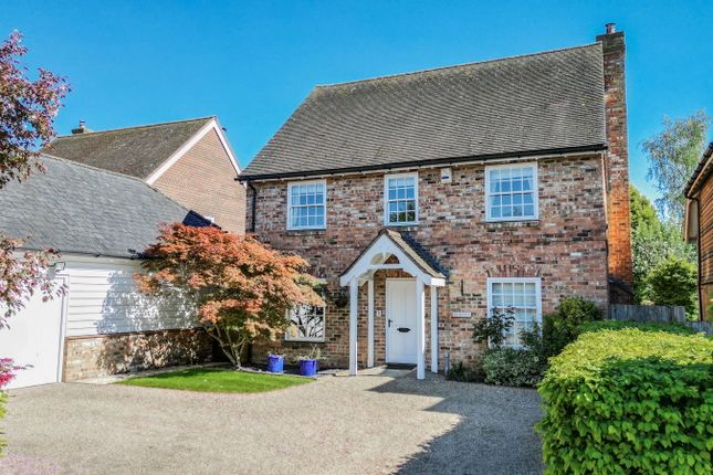 With Countryside Views In Flimwell 4 bed detached house for sale