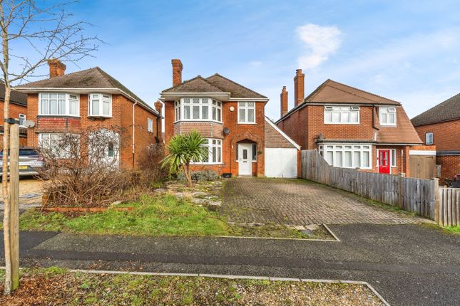 3 bed detached house