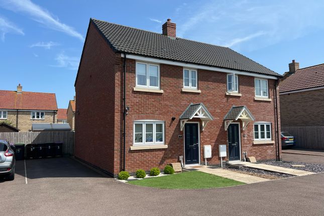 3 bedroom semi-detached house for sale