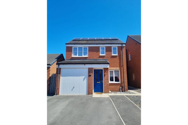 3 bed detached house