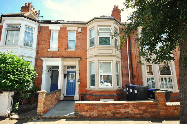 Clarence Avenue, Northampton 3 bed terraced house for sale