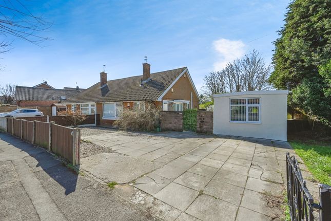 2 bedroom semi-detached bungalow for sale