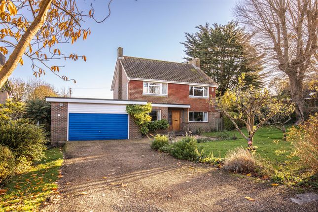 4 bed detached house