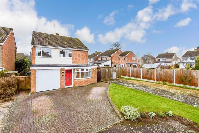 4 bed detached house