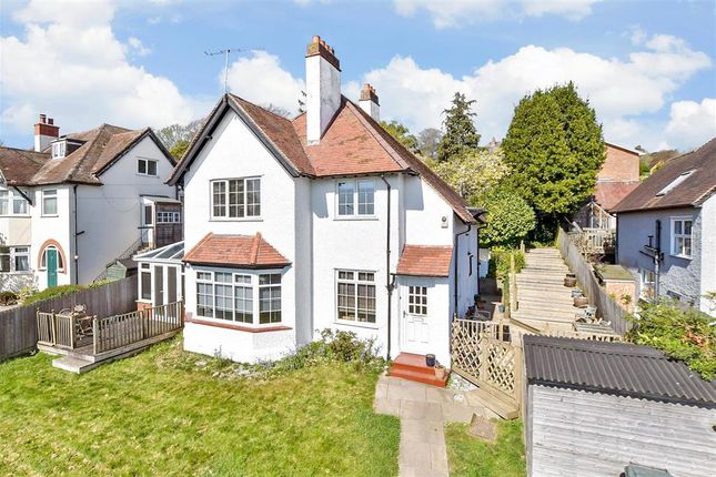3 bed detached house