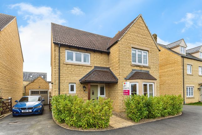 4 bed detached house