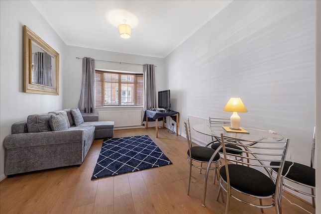 Ackmar Road, Fulham, London, SW6 2 bed flat for sale
