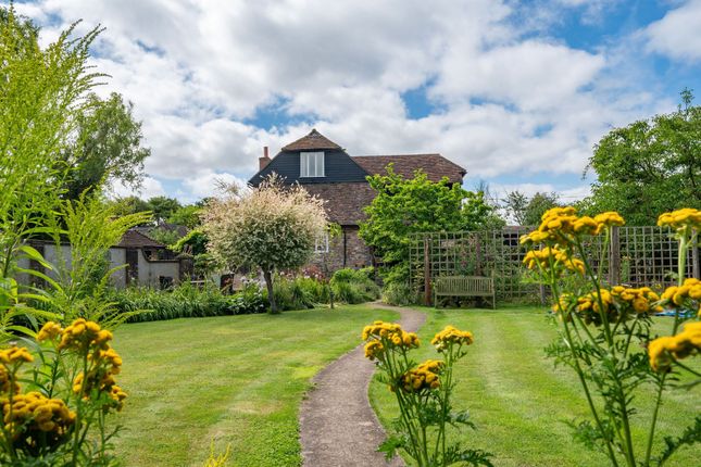 Stane Street, Slinfold, RH13 5 bed detached house for sale
