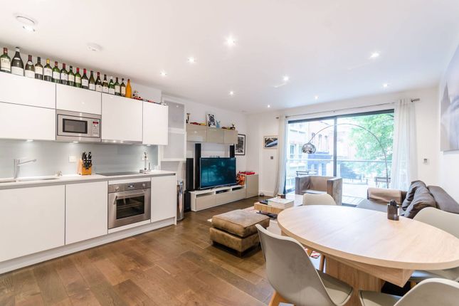 Paton Street, Clerkenwell, London, EC1V 2 bed flat for sale