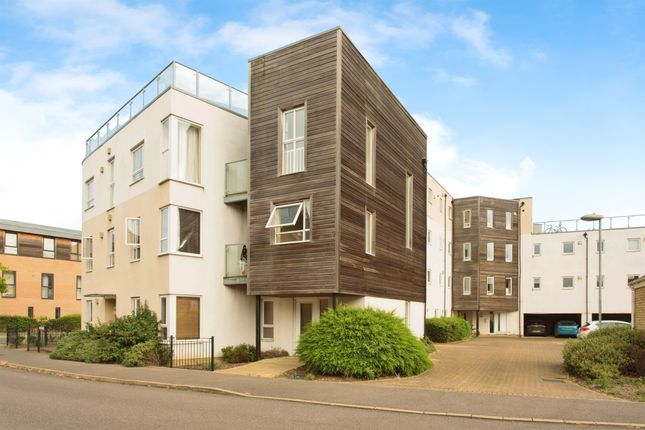 2 bed flat