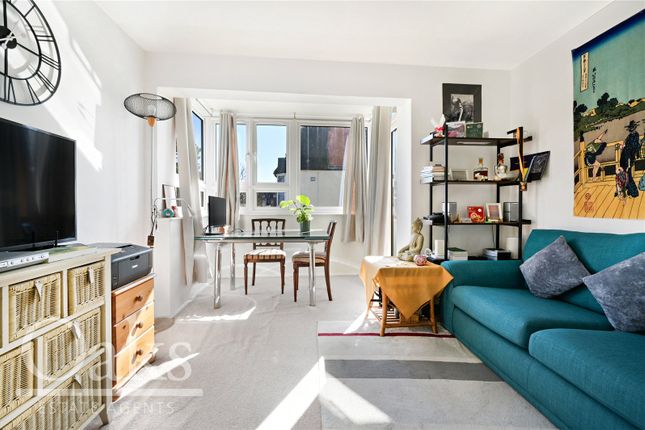 Pendle Road, Streatham 1 bed apartment for sale