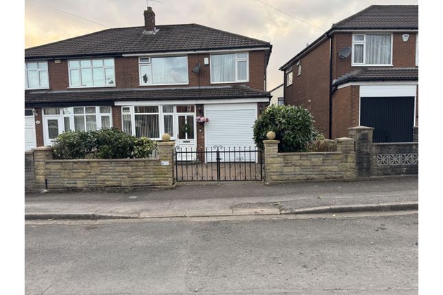 3 bed semi-detached house