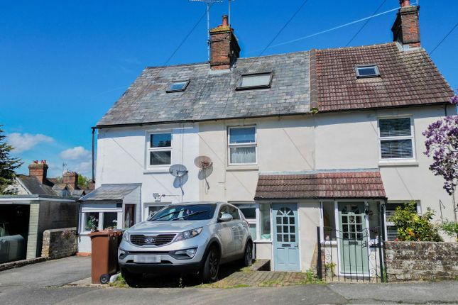 Available With No Onward Chain In... 3 bed terraced house for sale