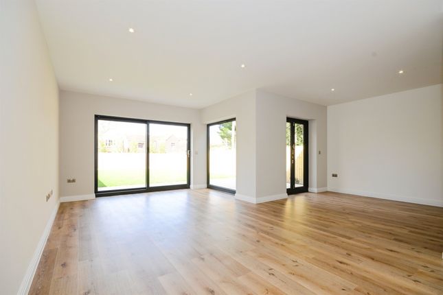 4 bedroom bungalow for sale