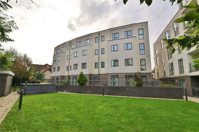 Bradfield Close, Woking, Surrey, GU22 1 bed apartment for sale