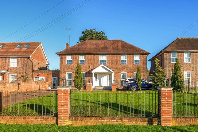 Barnet Way,  Mill Hill,  NW7 4 bed detached house for sale