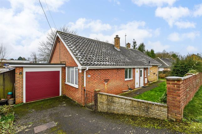 Mead Hedges, Andover 3 bed bungalow for sale