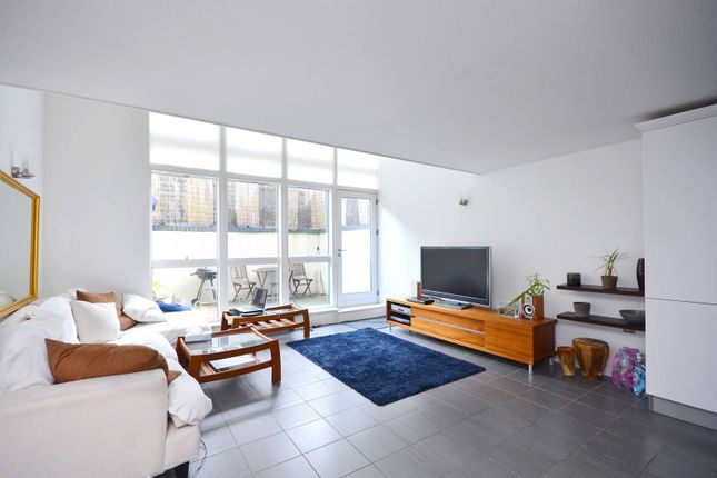 Sanctuary Street, Borough, London, SE1 2 bed flat for sale