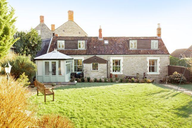 Lower Westholme, Pilton 3 bed link detached house for sale