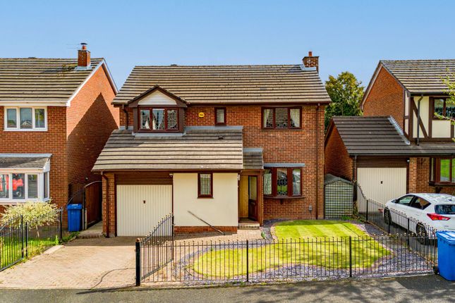 4 bed detached house