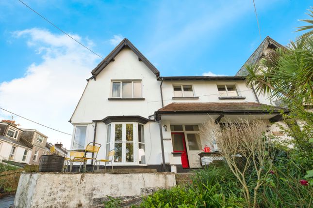 3 bed semi-detached house