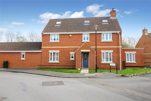 Callington Road, Wiltshire SN25 6 bed detached house for sale