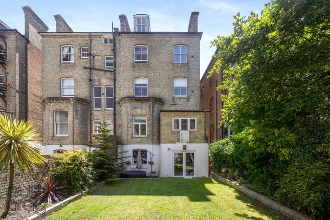 Cromwell Road, Hove 2 bed flat for sale
