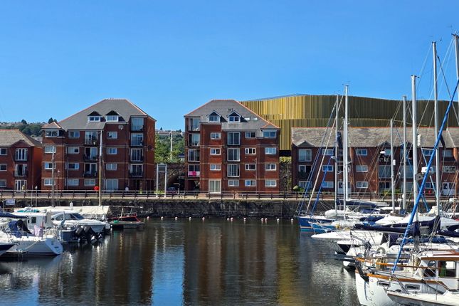 Penryce Court, Swansea SA1 4 bed maisonette for sale