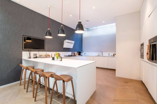 Princes Mews, Bayswater, London, W2 4 bed mews for sale