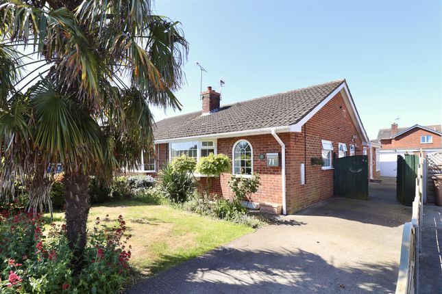 2 bedroom semi-detached bungalow for sale