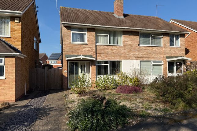 Derwent Drive, Hereford, HR4 3 bed semi