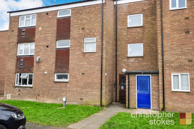 Slipe Lane, Broxbourne... 2 bed flat for sale