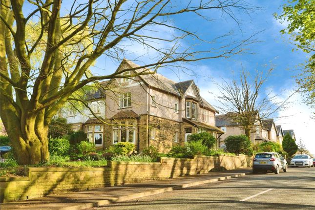 5 bed semi-detached house