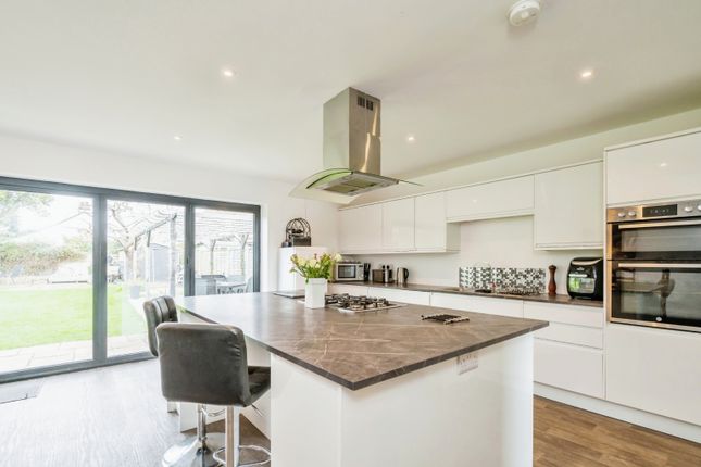 4 bedroom detached bungalow for sale
