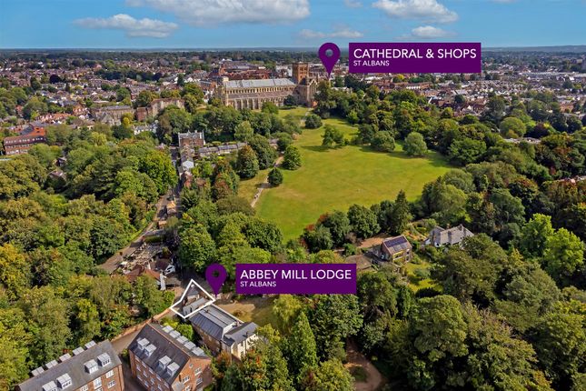 Abbey Mill Lane, St. Albans 2 bed house for sale