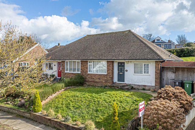 2 bedroom semi-detached bungalow for sale