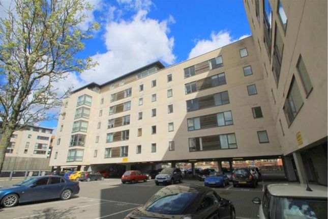 2 bed flat
