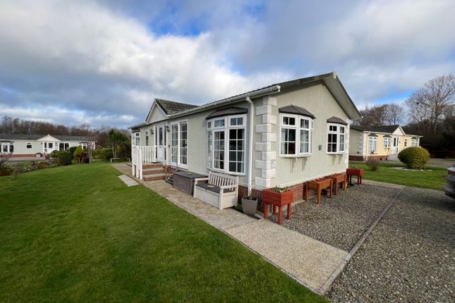 Cnwc Y Lili, New Quay, SA45 3 bed park home for sale