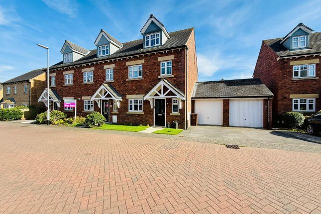 4 bedroom town house for sale