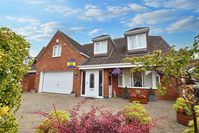 Veronica Close, Skegness, PE25 3 bed detached house for sale