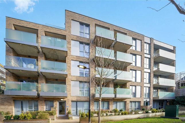 Cross Lane, London, N8 2 bed apartment for sale